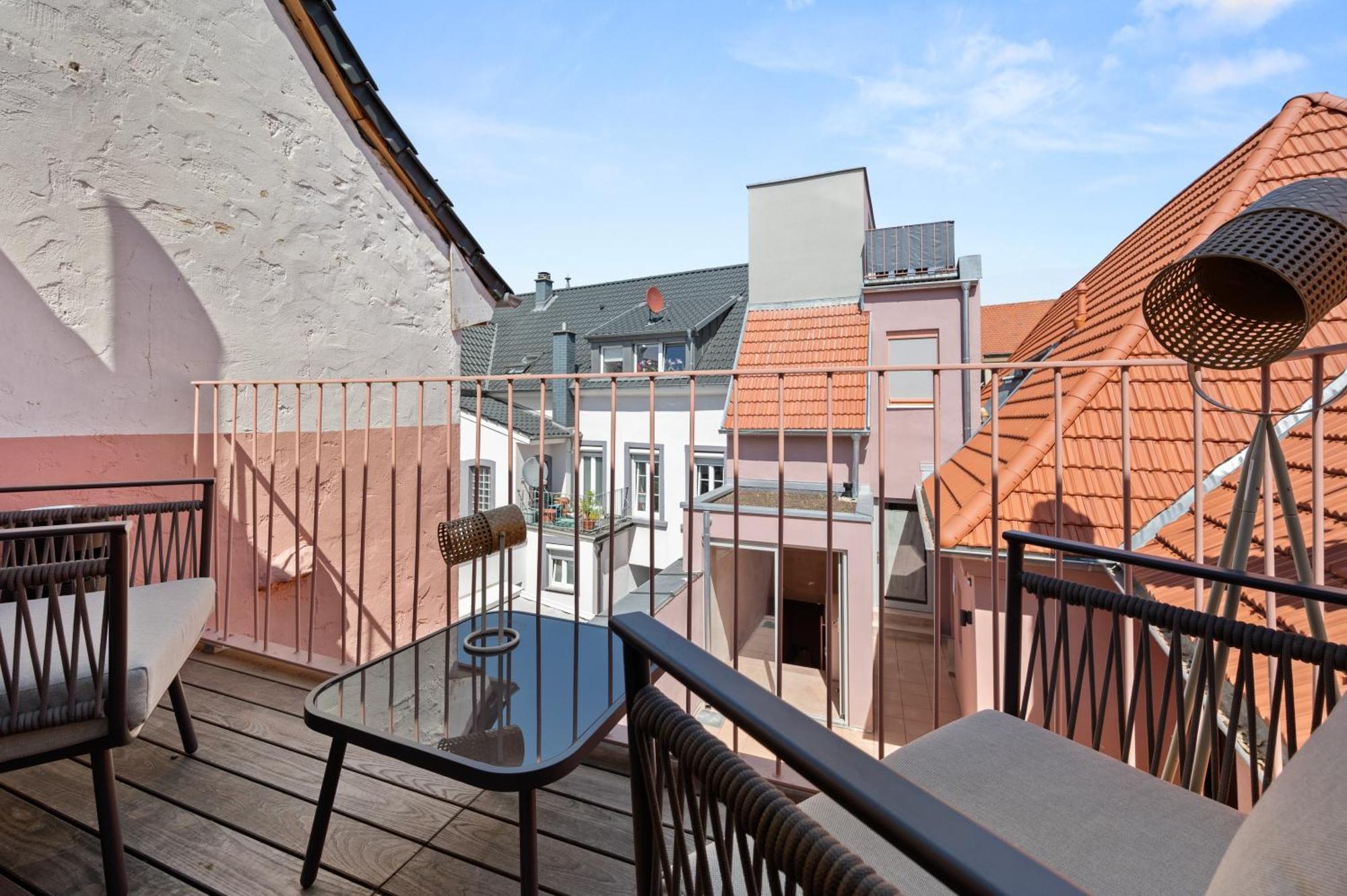 Lit Living Gruenstadt - Luxury- Style Boutique Apartments Exterior foto